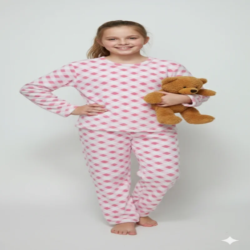 Girls night suit's set for winter wear