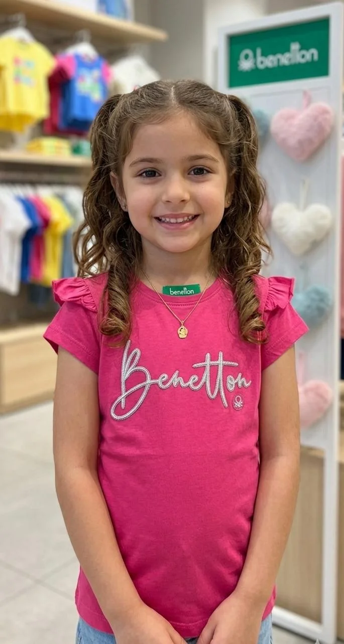 BENETTON GIRLS SHORT SLEEVES FOR SUMMER WEAR